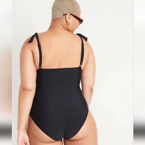 NWT! Black Tie Shoulder Ruched Plunge One-Piece Swimsuit - Multiple Sizes 💎 - Picture 6 of 10